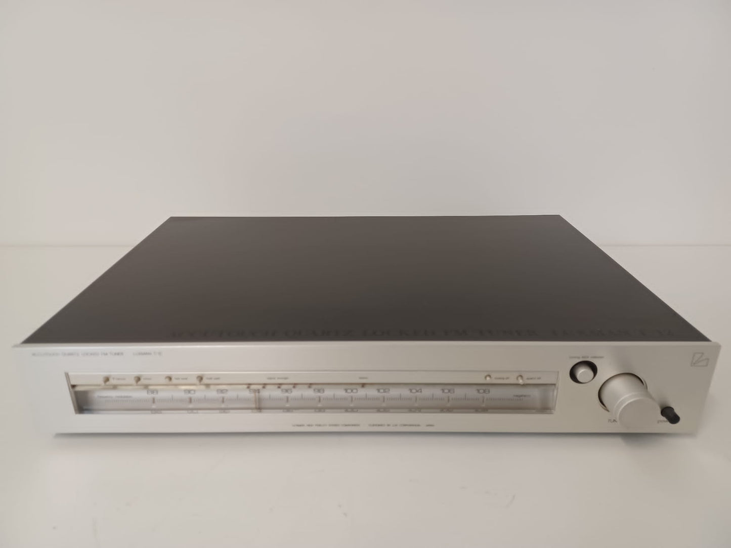 Luxman T-12